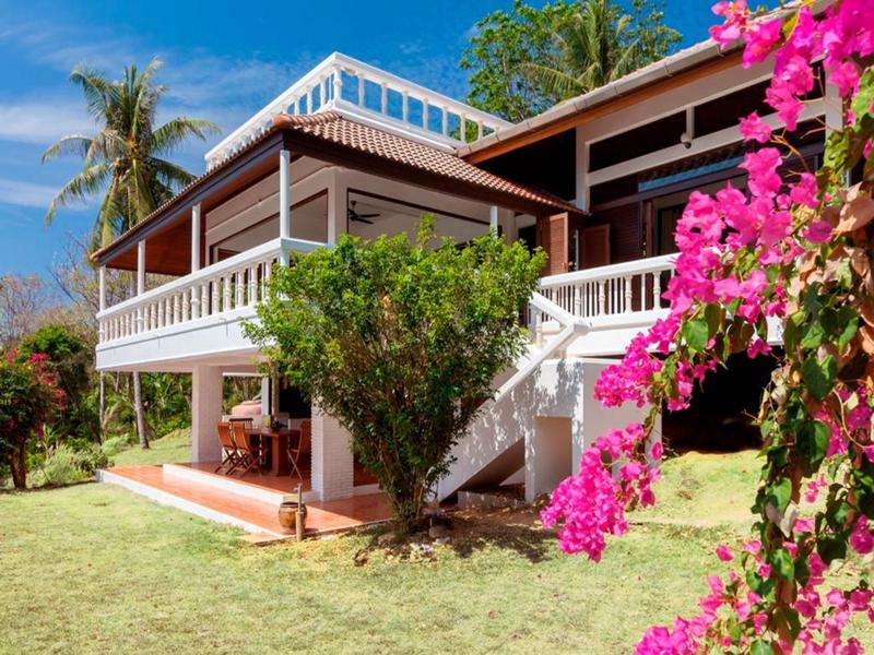 Baan Khunying - Secluded Phuket Beachfront Villa - Sha Certified Rawai Exterior photo